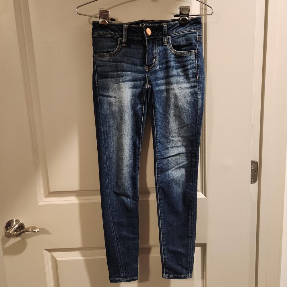 AE Super Low Rise Jegging / Size: 0 Short